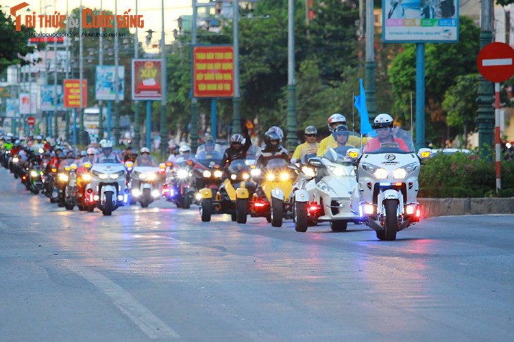 Hang tram xe moto khung do ve “chao lua” Quang Tri-Hinh-4